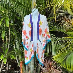 FLYING TOMATO Floral Kimono size medium/ large